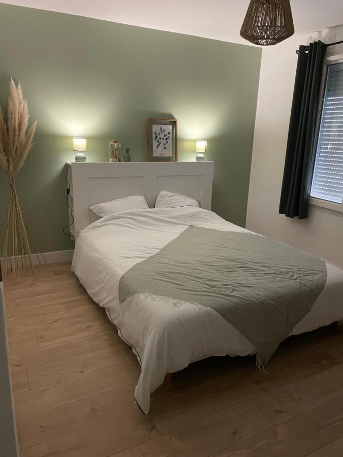 La Chambre Verte Bedee Exterior photo